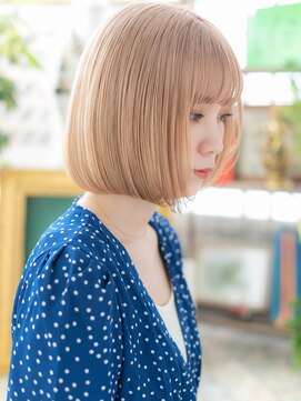 カバーヘア ブリス 大宮西口(COVER HAIR bliss) 外国人風ハイトーンカラー前下がり大人ボブb大宮10代20代30代