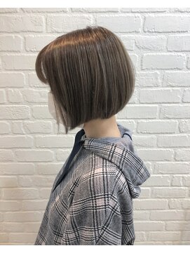 デイジー インデックスヘア 大島店(DAISY index hair) ダークアッシュハイライトカラーくびれショートボブ ミニボブ