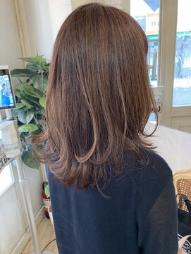 アミュレ(Amule) 大人女子人気◎ゆるふわデジパニュアンス30代40代梅ヶ丘美容室