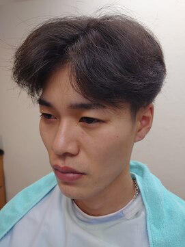 センターパート マッシュツーブロックフェード 就活 七三 黒髪 L スマイル Smile のヘアカタログ ホットペッパービューティー