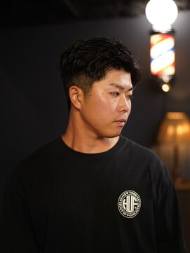 キングスマン トーキョー 国分寺(KINGSMAN TOKYO) アップバング/ツーブロック/スキンフェード[国分寺/国分寺駅]