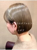 ブリーチありのダブルカラー『オリーブベージュ』×ミニボブ
