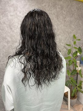 コーパル(copal) 個性的パーマスタイル・ロングでもミディアムでも！