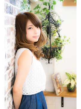 グラスヘア(Grous hair) 【Grous Hair】ほつれウェーブが可愛いナチュラルスタイル