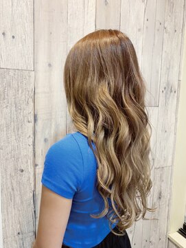 カルフール ロハス 草加東口店(Carrefour LOHAS) ミルクティーベージュ/ハイトーン/ケアブリーチ/髪質改善/韓国風