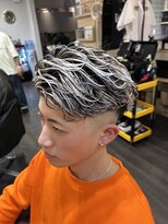ジャンプザチーター(JUMP the cheetah)&nbsp;ニュアンスパーマ&ホワイトメッシュ