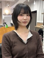 モク(mok)&nbsp;◯伸ばしかけの方にオススメ！レイヤーカット♪