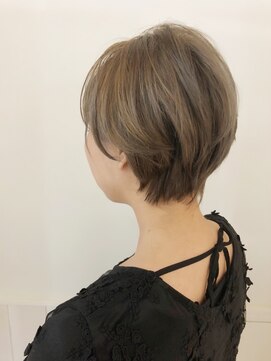 ネオリーブ クタ 町田店(Neolive kuta) 【neolive kuta】ショートボブ133