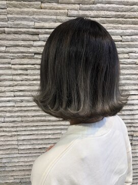 アクト 原宿(ACT) デザインカラー×グレージュボブ外ハネ