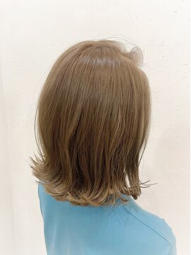 カイ バイ バルコニー 月島2号店(Kai by BalcoNY) 外ハネ/フレンチカジュアル/ことりベージュ/ショート/ミディアム