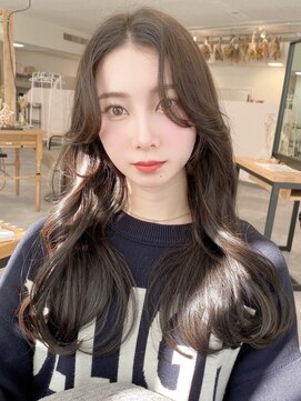 ミョンシル 【myonsil 山田】韓国風顔周り小顔レイヤー/グレーブラウン