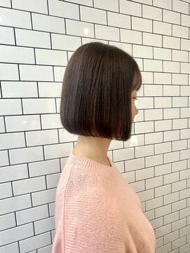 セピア(Sepia) ツルっとボブ