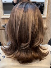 アッシュやマット系カラーにおすすめ【スロウカラー】