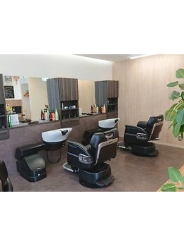 【お得な平日限定クーポン有】人気店の高技術をお手頃価格でお試しください♪ケアメニューなど豊富にご用意