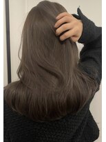 ボヌール オオサカ(Bonheur OSAKA) シンプルになり過ぎないベージュカラー