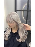 パールホワイト