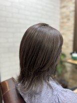 アトリエナガノ(atelier nagano) ニュアンスカラー/センターパート/ツヤ髪スタイル/ブルージュ