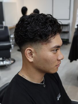 ヴィ 大宮(Vii) メンズ/バーバー/フェード/ツイストスパイラル/大宮