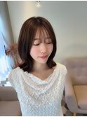 アッシュベージュ シースルーバング レイヤーボブ【20代/30代】