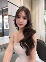 リリー(Lilley)&nbsp;【稲永麻衣】レイヤーカット+ロングヘア+顔まわり+韓国ヘア