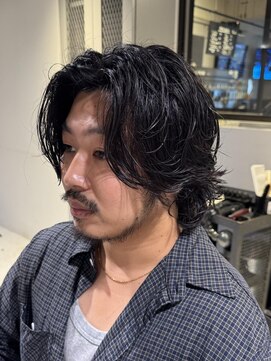 フランクスバーバーザスタンド(Frank’s barber the stand) サーフカール/スパイキーショート/フェザーパーマ/飯田橋E