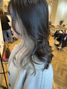 エルア(elua) インナーホワイト！！