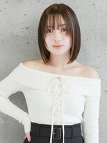 ビビディバビディブー 枚方ビオルネ店(Bibbidi.bobbidi.boo)&nbsp;透明感ハイライトが映える。ツヤ感ストレートのコンパクトボブ