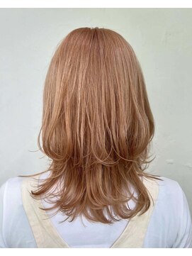 ミディアムウルフ　　ミルクティーベージュ