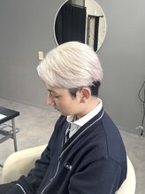 ソッフィオーネ(Soffione) ホワイトカラー/ホワイトベージュ/ホワイトブロンド