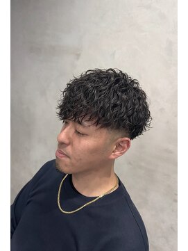 バーバーショップ フォーシーズン(BAR BER SHOP FOURSEASON) バロックパーマ/スペインカール/スキンフェード