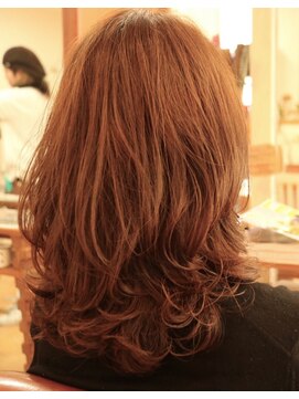 クローバー(clover) ふわふわミディアムパーマ