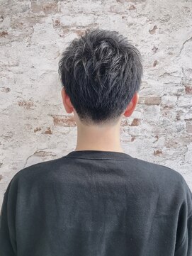 エル(elle) MEN’S HAIRソフトツーブロッ クショートレイヤー★錦糸町南口