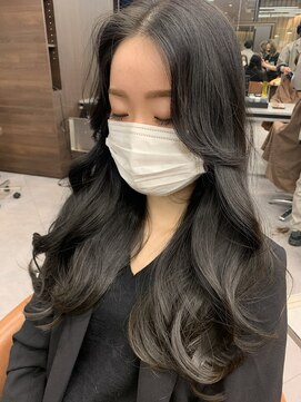 ソワンドブレスセルン 心斎橋(soin de brace cerne) 韓国風レイヤーカット×ブルーブラック×心斎橋