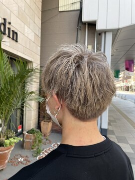 シアン 八王子店(SHIAN) プラチナシルバーベージュ