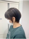 耳掛けショートボブ 野崎達也