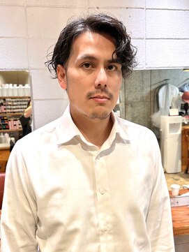 リンネ(Lin'ne) アップバングスパイラルパーマ