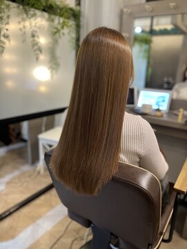 アールサロン アオヤマ(Rr SALON AOYAMA) 艶カラーカラー