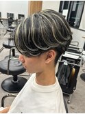 ハイライトセンターパートメッシュダブルカラーツーブロック