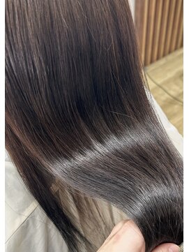 アローズ 大牟田店(arose) 髪質改善トリートメントで 静電気防止をしましょう！