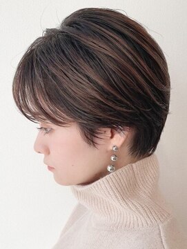 トゥルートラストトロワー 須玉店(True Trust trois) 大人可愛い20代30代40代 愛されくびれショート×3Dカラー