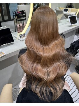 ロンドメリア 天神大名店(Lond Melia) 小顔に見せるヘア/ワンレン/ボブウルフ/ネビージュ/黒髪カタログ