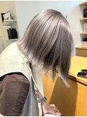 外はねボブ/ブリーチありシルバー