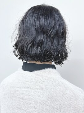 モリオ(morio) =重めボブパーマ切りっぱなしボブディニュアンスパーマ30代40代