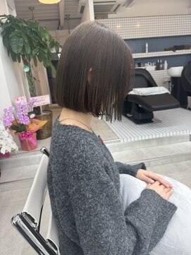 メイドバイスティーン(MADE BY STEEN) ボブ／オリーブベージュ