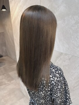 ドゥマン(Demain) 【大人女性に◎】髪質改善ストレート×艶セミロング