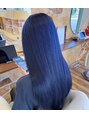 アルテシア 川口東口(Artesia by anyhow) ネイビーブルー、全頭ブリーチからのビビットカラーも得意です。