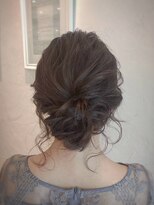 アロマ ヘアー ルーム 新宿3号店(AROMA hair room)&nbsp;ふわくしゅシニヨン/ゆるふわ/お呼ばれヘア/ニュアンス