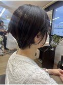 ショートボブ