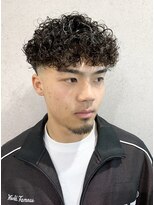 ミクマル(micmal) 春メンズツーブロックフェード◎スペインカールショート刈上げ