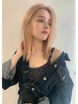エンド 大阪梅田(&)&nbsp;ミディアムヘアー